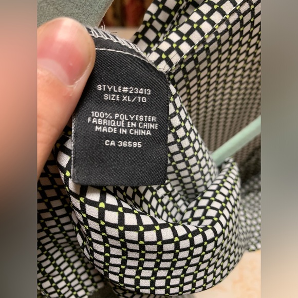 Black and white checkered pattern long sleeve blouse - Picture 11 of 15